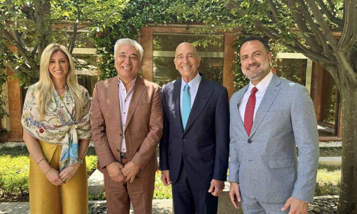 NEW -- U.S. cellular telecoms company <a href="/TecoreNetworks/">Tecore Networks</a> has begun work in #Syria, working on establishing 4G &amp; 5G services.

It's CEO just met with <a href="/USAMBTurkiye/">Ambassador Tom Barrack</a> in #Ankara, #Turkey.