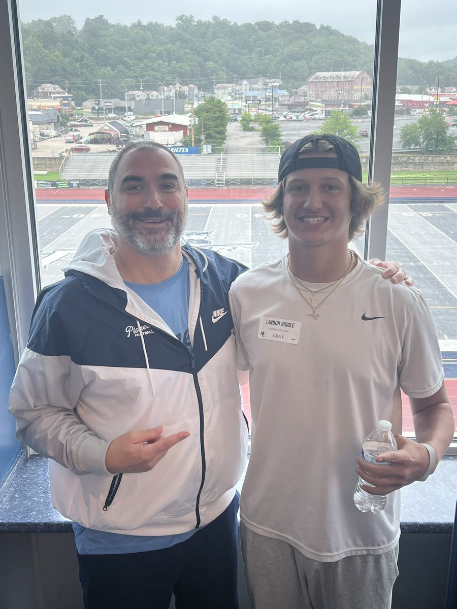 Landon Riddle tweet media