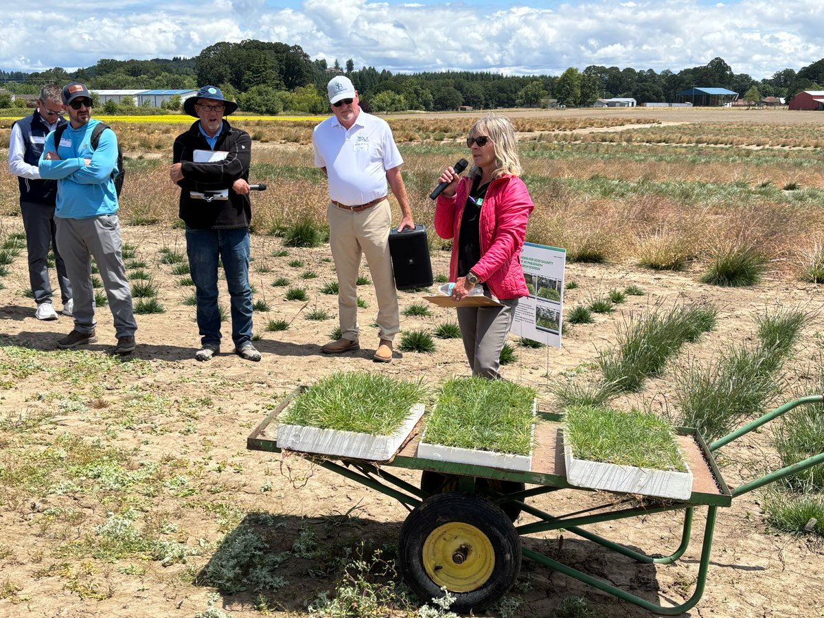 Good day for a Seed Camp! 
#SeedsAndScience
