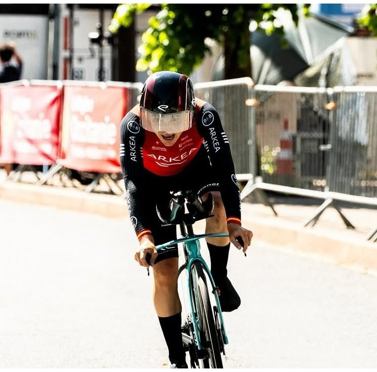 Enorme <a href="/raul_gass/">Raúl García Pierna</a> 🥇CRI y líder de  la <a href="/RouteOccitanie/">La Route d'Occitanie-CIC</a> 🇫🇷 👋👋👋👋👋 ENHORABUENA!!!! <a href="/arkeabbhotels/">ARKEA-B&B HOTELS</a>  📸 <a href="/Ciclismoafondo_/">Ciclismo a Fondo</a>