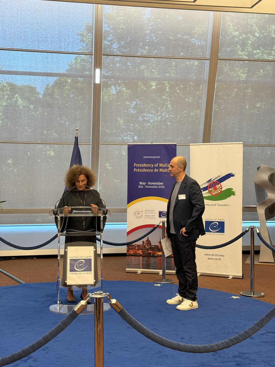 GRinStrasbourg's tweet photo. 👏We warmly congratulate @KatsarasVasilis 🇬🇷for receiving the Investigative Journalism Award at the 2025 Journalism Excellence Awards of the Council of Europe @coe for his powerful reportage on the lives and struggles of Roma communities in #Thessaloniki
#Entos_Kadrou #Ert3 https://t.co/M1x8LtLORC