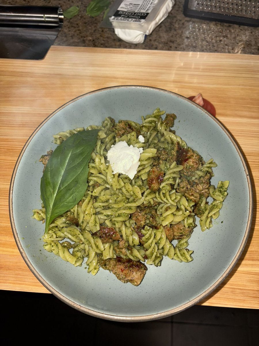 Sam Bochner tweet media