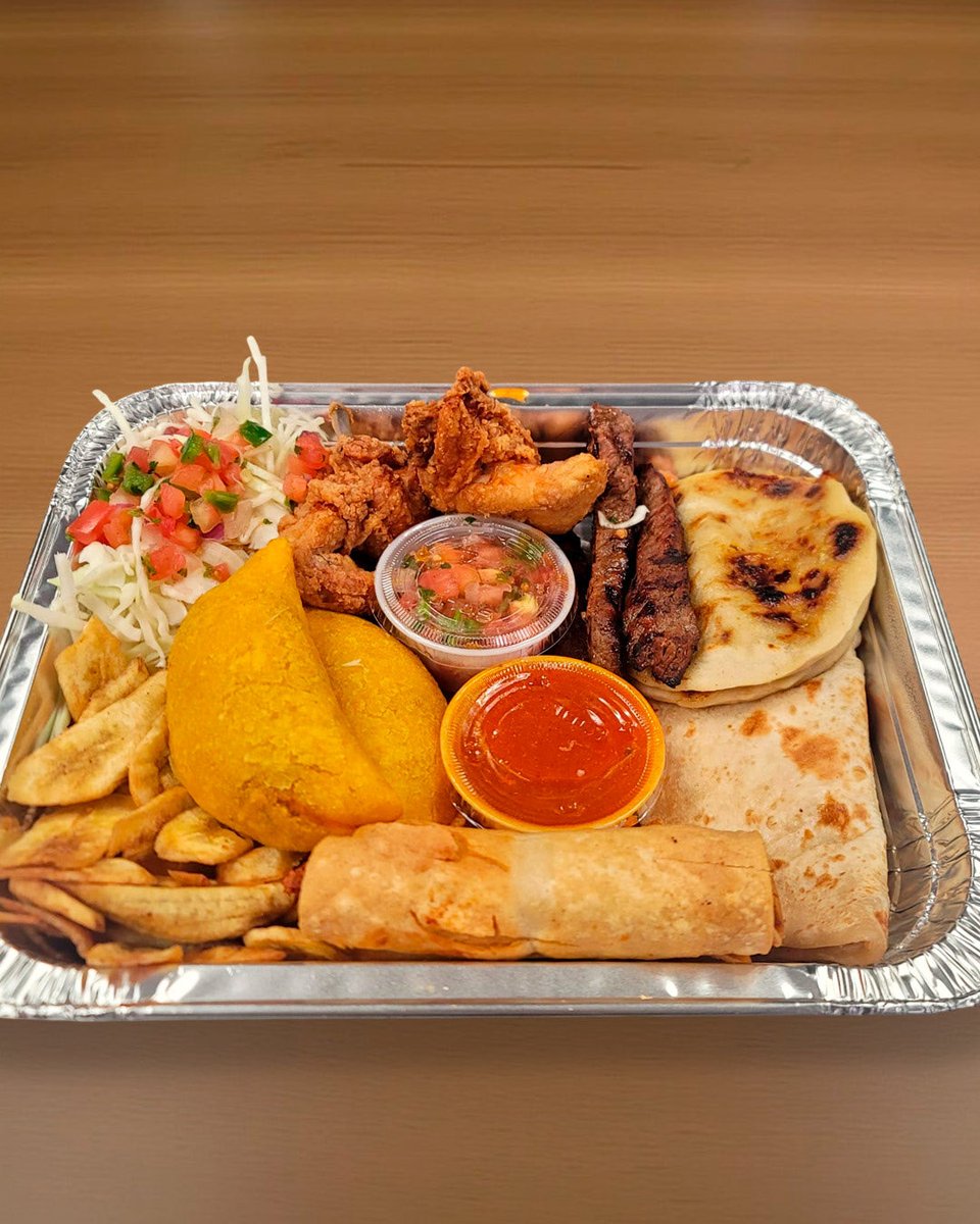 DeliFonda's tweet photo. For every taste, for every moment. At La Fonda Deli, there’s always something to enjoy. 😋🎉 
#ManyFlavors #LaFondaDeli

📍 501 Union Ave, Westbury, NY 11590
📞516-385-2500
🌐https://t.co/vQRygvabiW🌐 https://t.co/Tis6f2aOla