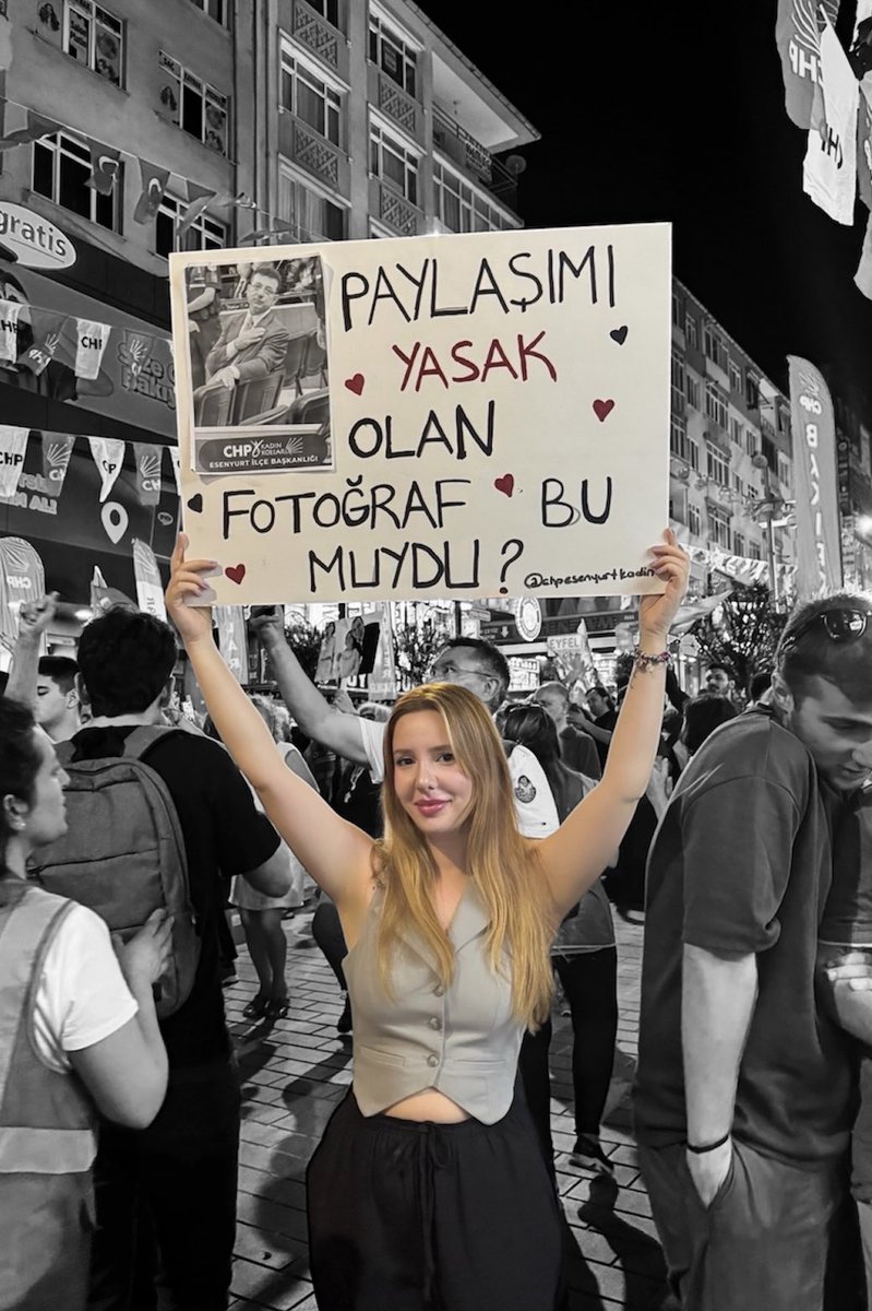 📍Avcılar 

Paylaşımı yasak olan fotoğraf bu muydu ?