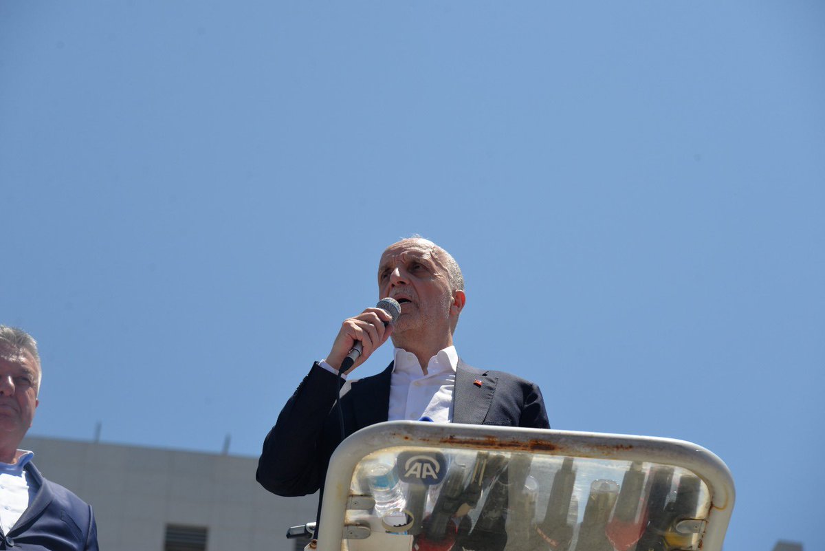 Sn. Ergün ATALAY'ın "greve gitmek zorunda kalacağız" söyleminden çıkardığınız sonucu yorum kısmına  yazar mısınız? 

SadakaDeğil TopluSözleşme