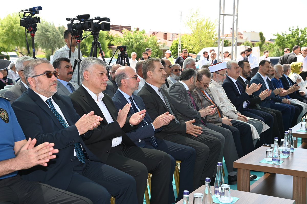 AK Parti Selçuklu Teşkilatı olarak, Selçuklu Müftülüğümüz tarafından hizmete kazandırılan ve Selçuklu Belediyemizin destek verdiği Diyanet Gençlik Merkezi ile Hanne Kur’an Kursu’nun açılış programına katılım sağladık.

Diyanet İşleri Başkan Yardımcımız Sn. İbrahim Hilmi Karslı ve