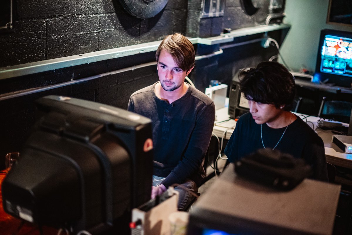 Photos from McCloud's Melee 11 are now up!!

While I wasn't in LA for a big tournament this time, I wasn't going to be in town and NOT stop by a local &lt;33 So nice to spend time with the socal homies and danny s-f

bluerose.client-gallery.com/gallery/mcclou…