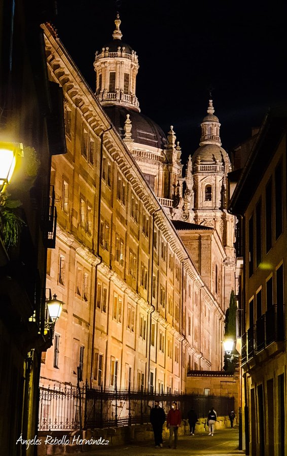 Calle Serranos, #Salamanca.
📷 Ángeles Rebollo Hernández