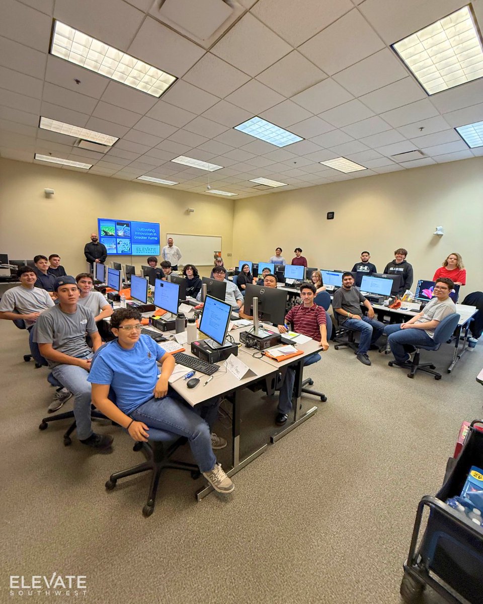 ElevateSW's tweet image. Our team had a great time presenting at the Intro to Cyber Bootcamp in Yuma! 💻

Proud to help bring hands-on cybersecurity and tech learning opportunities to local students. Big thanks to all who made it happen! 🔐

#ElevateSouthwest #CyberBootcamp #TechCareers #AZCyber
