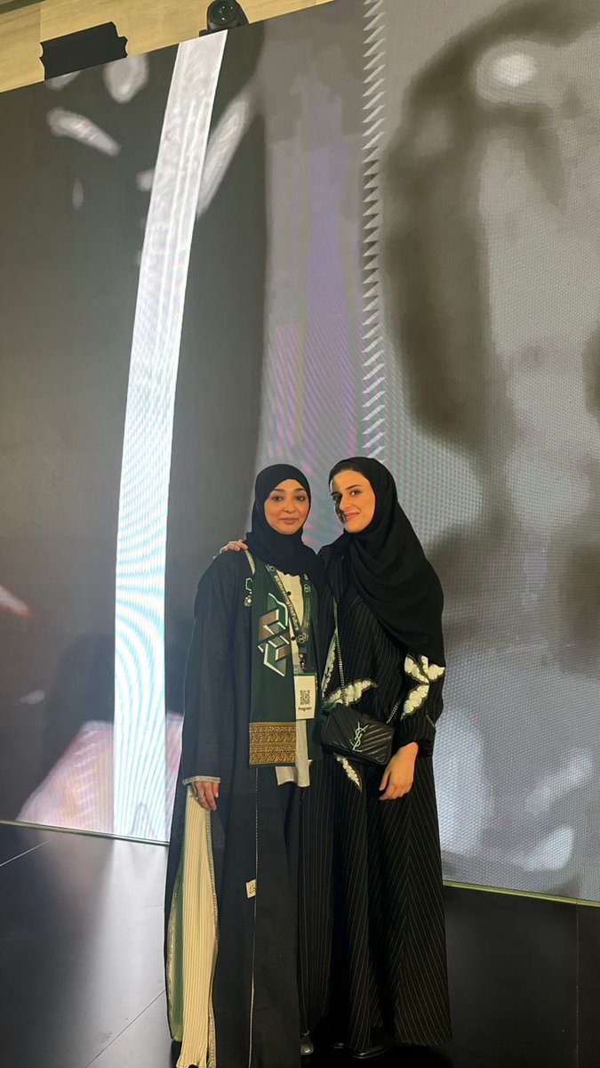 who_else19's tweet image. Each year #SASEM, it’s inspiring to see passionate medical students, interns &amp;amp; residents ready to shape the future of ER
Huge thanks to our amazing #SASEM25 volunteers, your time, energy &amp;amp; dedication made all the difference!
@SaudiEmergency 
#ADecadeOfEMpact
#EMbracingTheFuture