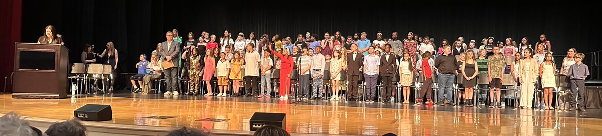 Longridge Elementary (@longridgegcsd) on Twitter photo Yesterday we held our Moving Up Day ceremony for our 5th graders! These students are ready for middle school this September! We know they will do great things!! 💙 <a href="/lampman_kelly/">Kelly Lampman</a> <a href="/GCSDcommschools/">GCSD Community Schools</a> Yesterday we held our Moving Up Day ceremony for our 5th graders! These students are ready for middle school this September! We know they will do great things!! 💙 <a href="/lampman_kelly/">Kelly Lampman</a> <a href="/GCSDcommschools/">GCSD Community Schools</a>