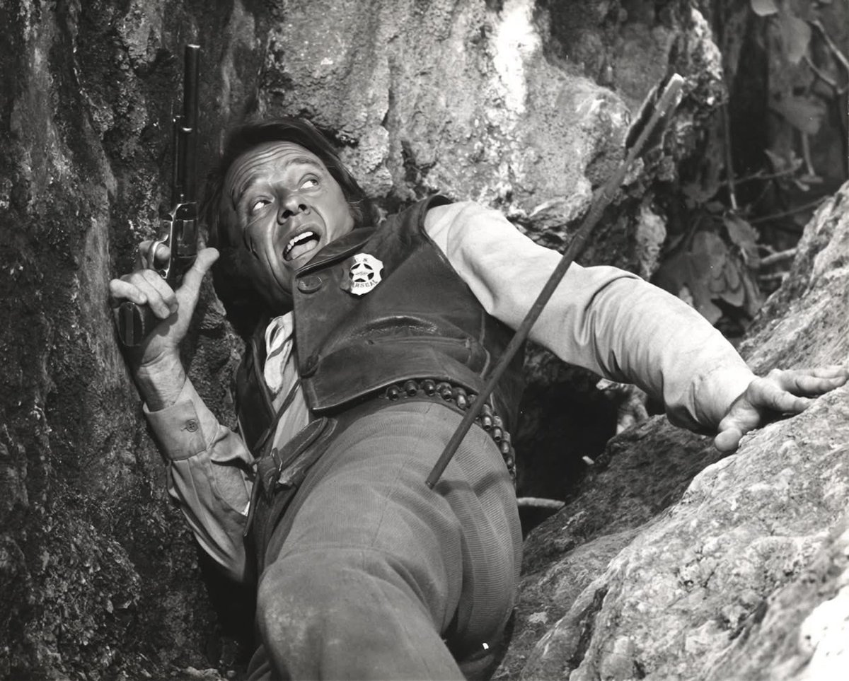 Louis_LAmour's tweet image. Friendships can last a lifetime!
Catlow - louislamour.com/novels/catlow_…
Ben Cowan, played by Richard Crenna, and Bijah Catlow, played by Yul Brynner had been friends since they were boys. By the time they grew to manhood, Catlow had become an outlaw and Cowan a U.S. marshal. So when…