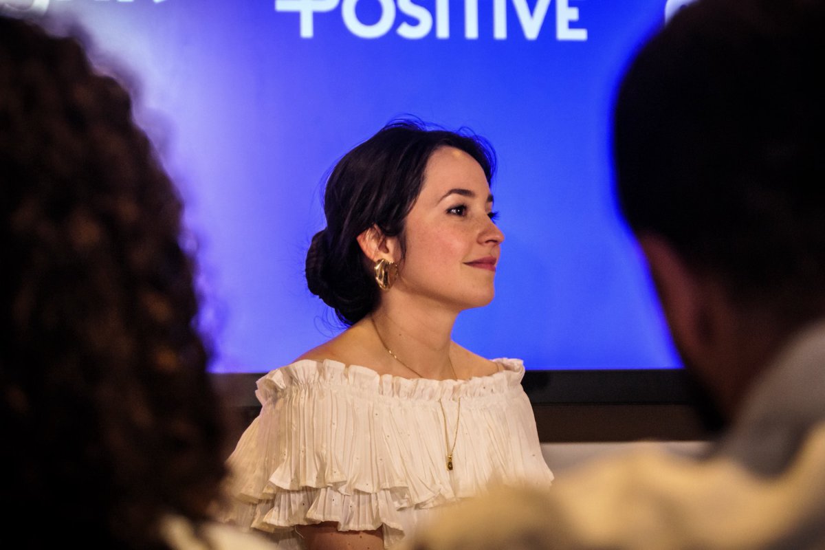 France Positive (@francepositive1) on Twitter photo 🔥 La santé mentale des jeunes : une bombe à retardement.
Hier, lors notre conférence avec <a href="/jattali/">Jacques Attali</a> , <a href="/sandrousseau/">Sandrine Rousseau</a> , <a href="/ArthurDelaporte/">Arthur Delaporte</a> , <a href="/JulieMartinezT/">Julie Martinez</a> , Jamal Abdel-Khader et Lyynk, nous avons tiré la sonnette d’alarme.
🧵Thread 👇 🔥 La santé mentale des jeunes : une bombe à retardement.
Hier, lors notre conférence avec <a href="/jattali/">Jacques Attali</a> , <a href="/sandrousseau/">Sandrine Rousseau</a> , <a href="/ArthurDelaporte/">Arthur Delaporte</a> , <a href="/JulieMartinezT/">Julie Martinez</a> , Jamal Abdel-Khader et Lyynk, nous avons tiré la sonnette d’alarme.
🧵Thread 👇