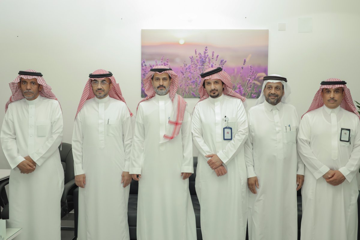 #تغطية| 📸

افتتح مدير عام فرع وزارة الصحة بمنطقة حائل سلطان بن ناصر المسيعيد، مجمع الخزامى الطبي، في خطوة استثمارية صحية تُسهم في تعزيز الخدمات الصحية، ورفع جودة الرعاية المقدمة للمستفيدين بالمنطقة

#صحة_حائل