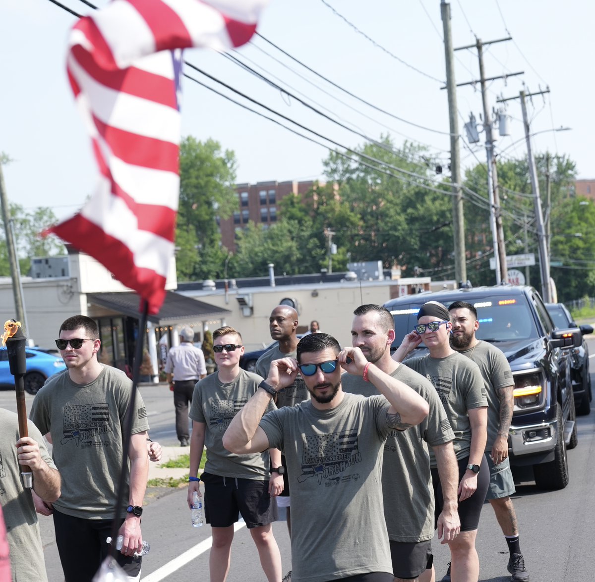 CCSU's tweet image. The Law Enforcement Torch Run for Special Olympics is more than a race—it’s a celebration of unity, respect, and inclusion. CCSU Police proudly joined the run, supporting these incredible athletes!💙🔱 @LETRforSO

#CCSU #WeAreCentral #torchrun