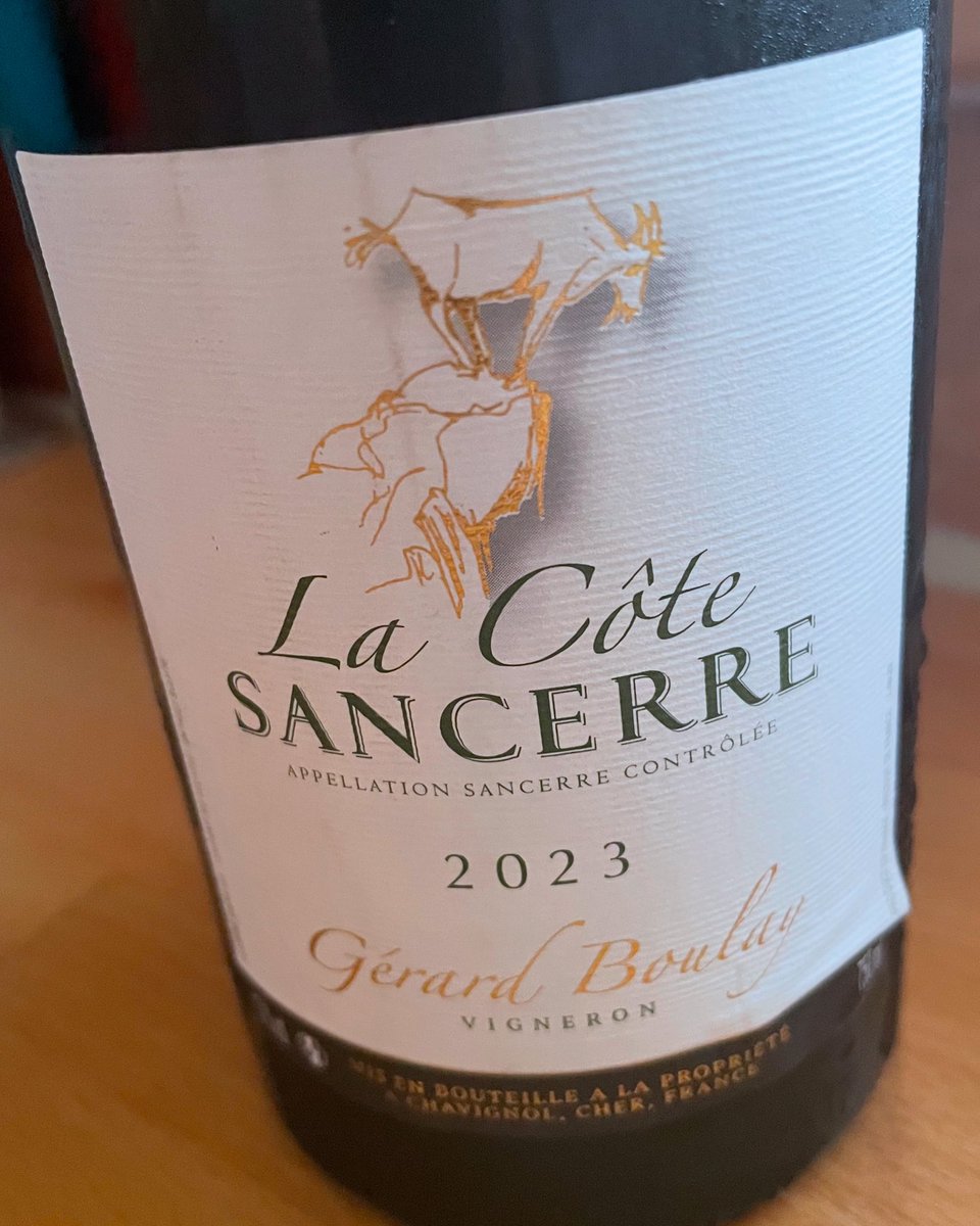Checking out another Sancerre this evening, the 2023 La Grande Côte from Gérard Boulay. #gerardboulay #sancerre #sauvignonblanc #chavignol #wine #loire