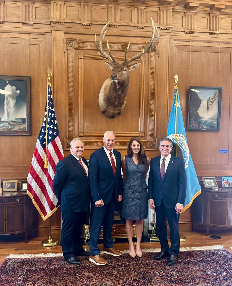 bernhardt_group's tweet photo. Our team had the honor of attending @DepSecMac of @Interior's swearing-in last week. Kate is returning to the Department after serving as the Deputy Secretary under President Trump's 45th administration.

Three Interior Secretaries packed the room in support of Kate's accomplishment -- including our founder and CEO @davidlbernhardt, current Interior @SecretaryBurgum and former Secretary and current @RepRyanZinke.

We wish Kate all the best as she settles back into her role.