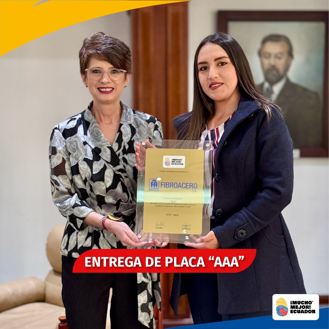 #NoticiasSocios | Durante nuestro Encuentro Mira Cuenca, tuvimos el honor de entregar la placa "AAA" a nuestra empresa socia FIBRO ACERO- ECOLINE.🏅🎉

Este galardón representa el compromiso continuo de Fibro Acero por mantener su liderazgo en calidad, con la responsabilidad de