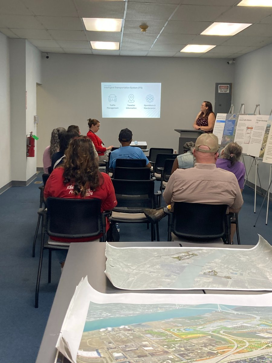 We’re at our Community Office in SW Detroit providing residents with a #GordieHoweBridge project update.   Another presentation will take place at 5:15pm. Come join us. 🇺🇸 We will be in Windsor next Wednesday.