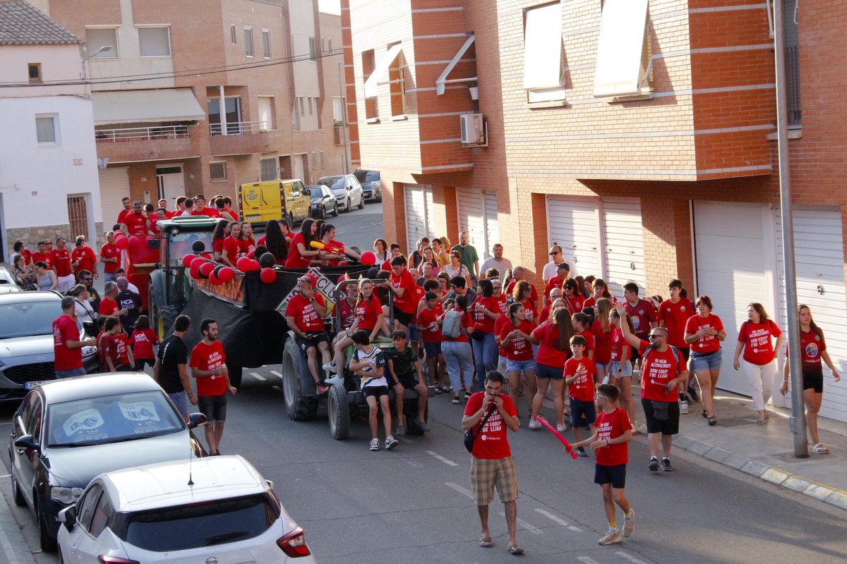 AjAlpicat's tweet image. 📸📸 Rua dels campions i campiones #Alpicat.
Teniu totes les fotos al nostre Facebook oficial.