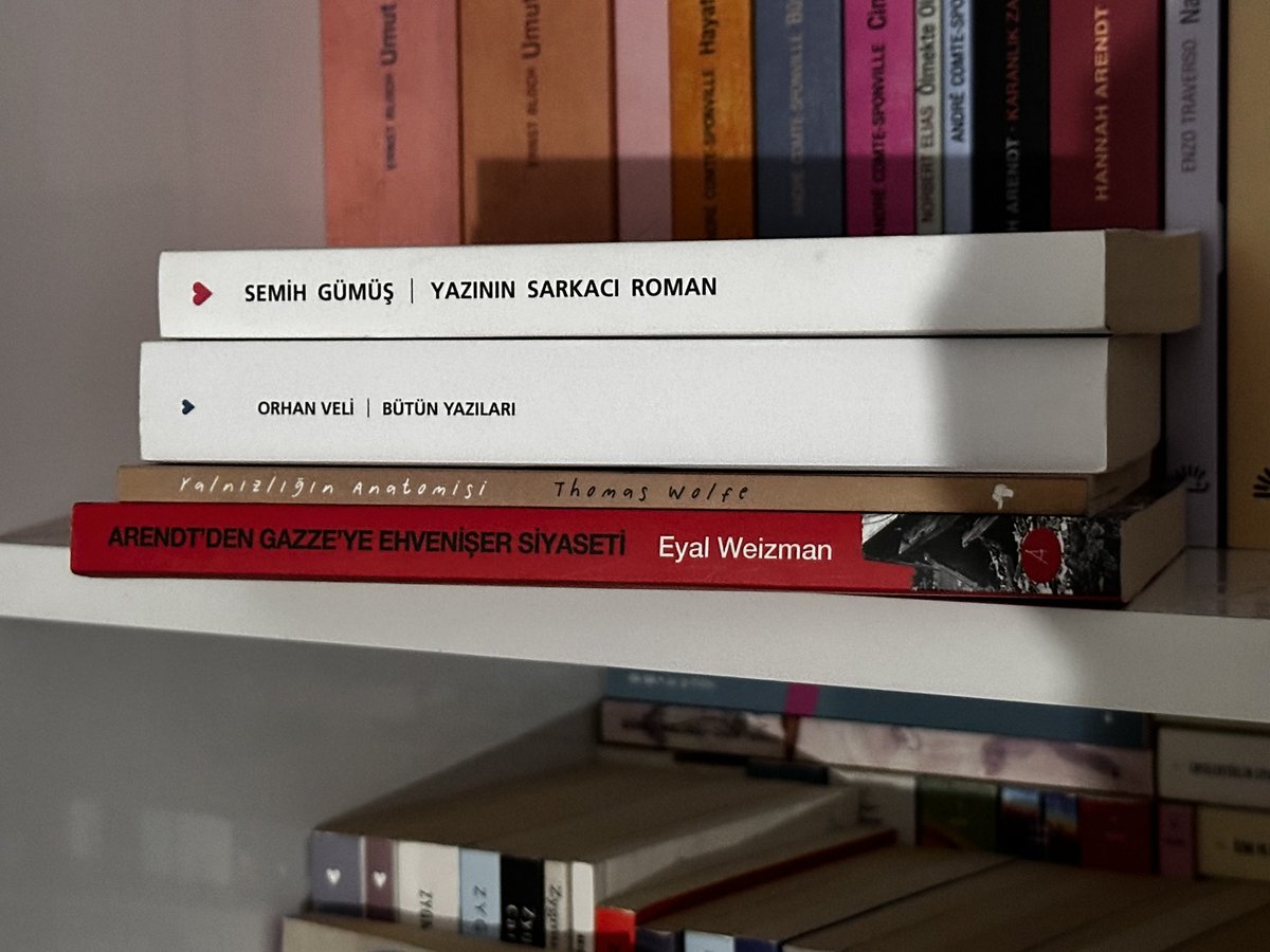 Bu dört takım kitabı dört ayrı arkadaşa hediye etmek isterim. 

Diyarbakır’da ikamet eden öğrenci arkadaşlarımız önceliklidir. Aksi taktirde kargo ücretleri kitaplardan daha pahalı geliyor ne yazık ki.. 

İletiyi favlamak yeterdir. Öğrenci arkadaşlara ulaşmasını sağlamak için ise