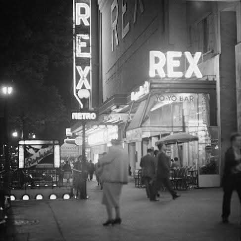 📷 Marcel Bovis. 
Le Rex sur les Grands Boulevards 
1958. Paris
