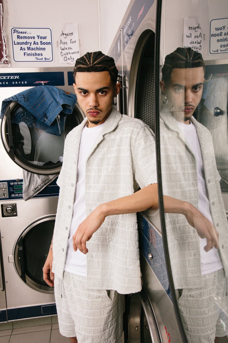 planes's tweet image. Summer Del 2 by Paper Planes
Purpose in every piece.
A collection grounded in clarity, made for the journey.
Swipe to explore.
Available now at PaperPlane.shop + 252 Lafayette St.
#PaperPlanes #SummerStyle #LaundryLove