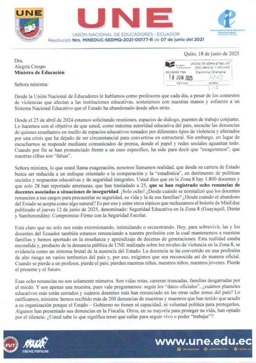 UNENACIONAL's tweet photo. 🔴 #CARTA A LA MINISTRA DE EDUCACIÓN: SOS: ¡EDUCACIÓN EN EMERGENCIA YA! 

"Nuestro pedido es claro: ¡diálogo social ya, para declarar en emergencia a la educación! Además, para construir un Plan de Reinserción Escolar que permita el regreso a las aulas de nuestra niñez y juventud excluida del derecho a la educación. En usted está fijar hora y fecha. Con gusto volveremos a llevar nuestras propuestas enviadas meses atrás, así como los diferentes casos de extorsión y violencia. La visión que amerita posicionarse frente a esta realidad que afecta a todo el país, no es la de contabilizar cada caso y peor normalizarlos, es necesario entender que estamos hablando de vidas humanas. "

Puedes leer o descargar el comunicado completo aquí: https://t.co/jGXyQ6RQ9H

#Educación #Emergencia #URGENTE