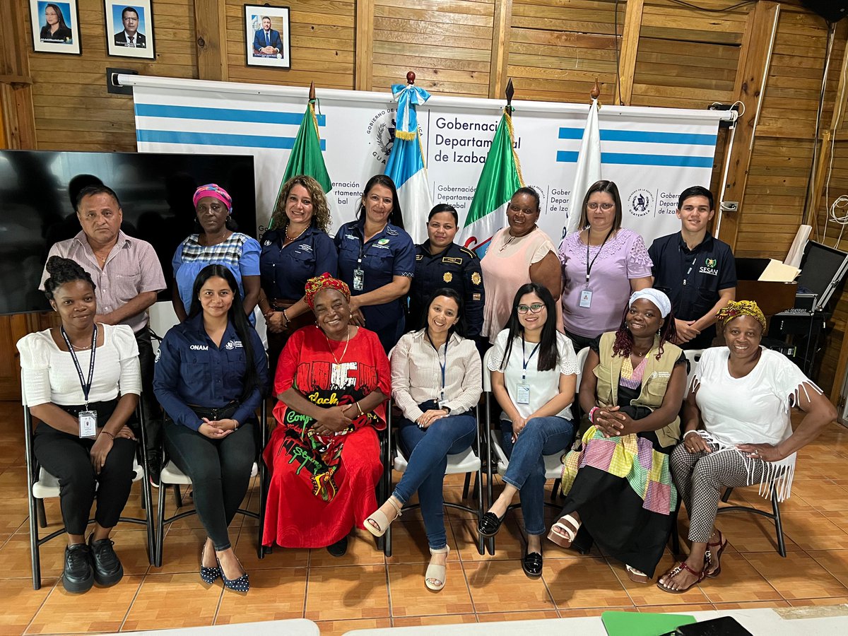 #SepremEnTerritorio en #Izabal realizó la reunión de la Comisión Departamental de la Mujer #CODEMU para aprobar su plan de trabajo y definir proyectos en favor del desarrollo de las mujeres. Se presentó enfoque de interseccionalidad para visibilizar las múltiples desigualdades.