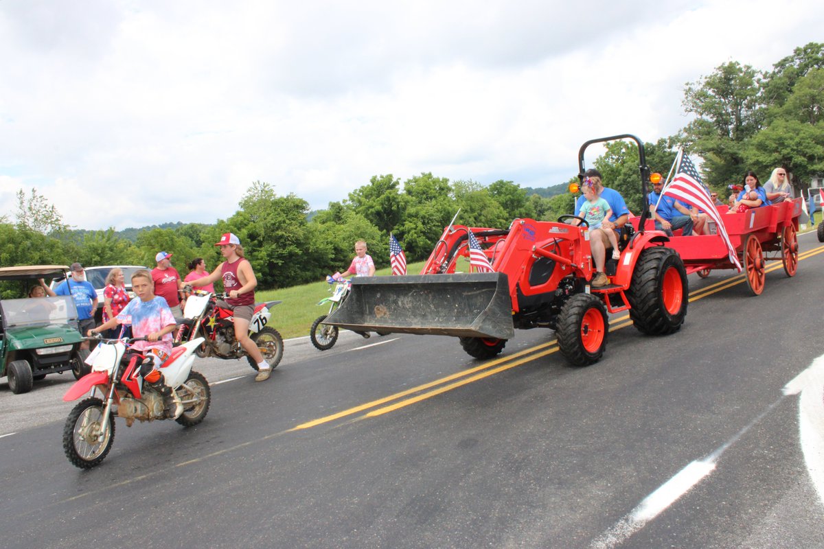 Tville_Times's tweet image. Vashti Day Parade, meals set June 28 --
The 48th Annual Vashti Day Celebration on June 28, 2025. This year’s celebration will include breakfast and the parade.
Read more about the breakfast and parade plans at:
taylorsvilletimes.com/2025/06/18/vas…