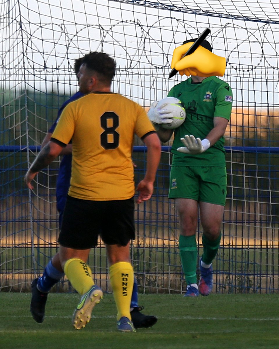 BMRFC's tweet photo. We've got ourselves a keeper 🧤

See you in 5 👋 https://t.co/lhagoesJZj