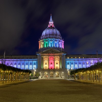 California is home to more than 2.7 million LGBTQ+ residents, and it rolls out the rainbow-striped carpet to anyone who wants to explore queer culture, history, and communities. 🌈 Use our hub to get LGBTQ+ travel tips.

bit.ly/4e1GMEP

📍@OnlyInSF

📷 Getty Images