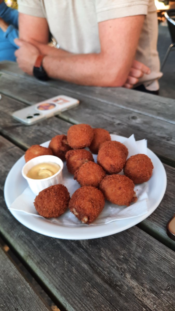 Fuut's tweet image. Prima avond VVD Stichtse Vecht