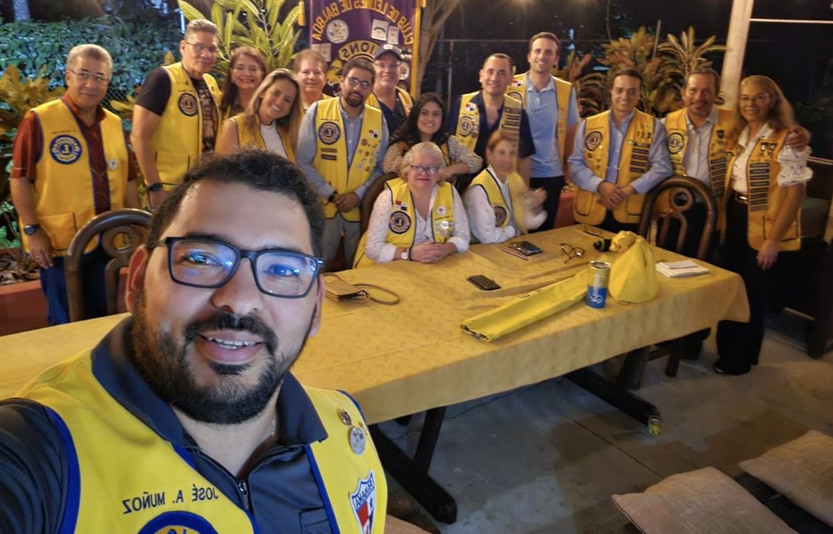 CLdeBalboa's tweet photo. En una agradable tarde noche del tercer martes del mes, disfrutamos de una productiva reunión plenaria con socios presentes y socios virtuales.  Con estos cerramos el año leonístico 24-25 y auguramos todos los éxitos para el equipo Directivo 2025-2026 de Cachorros, Leos y Leones. https://t.co/tgTKC2QUwG