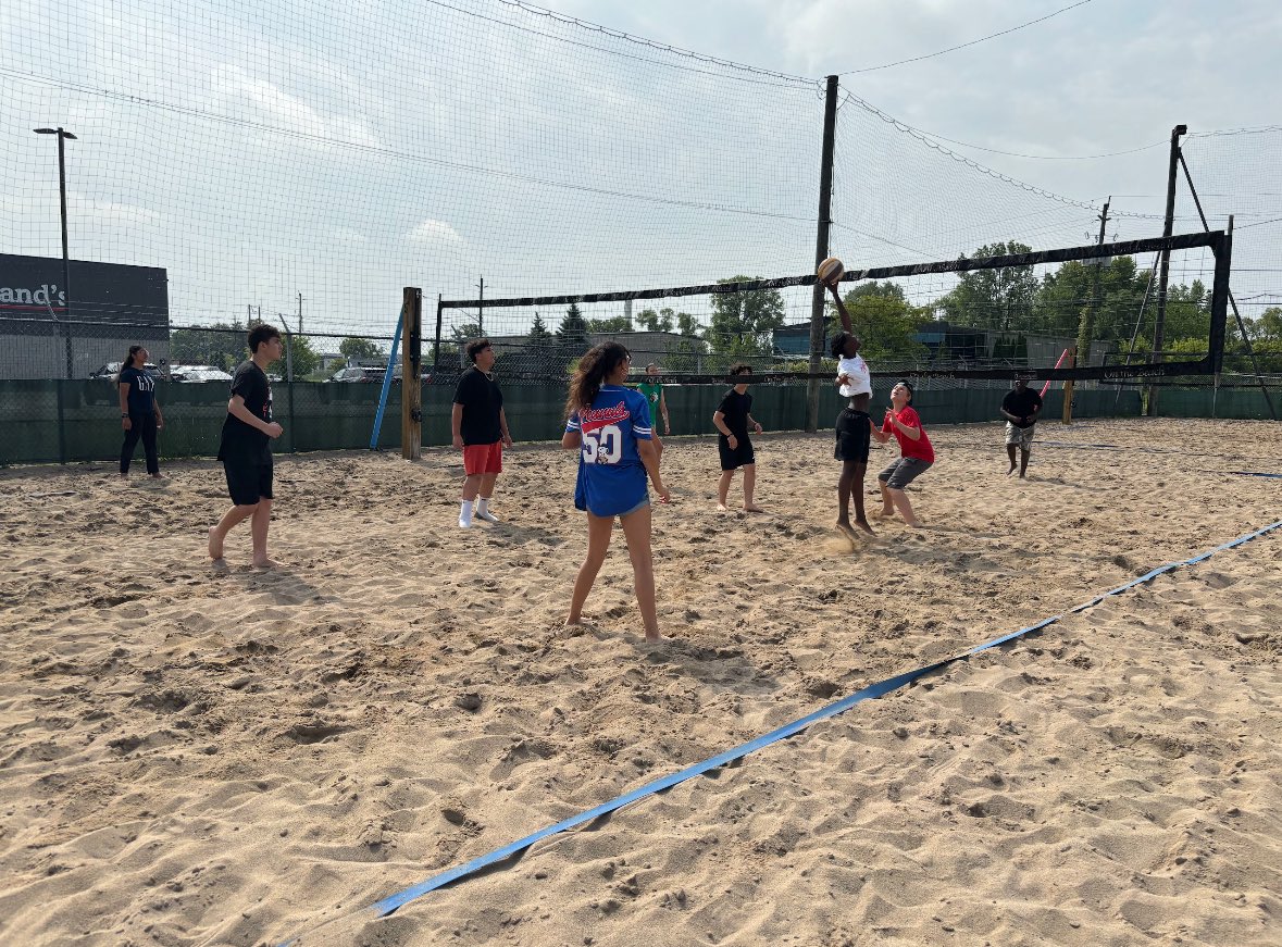 On the Green with 6s and 7s!