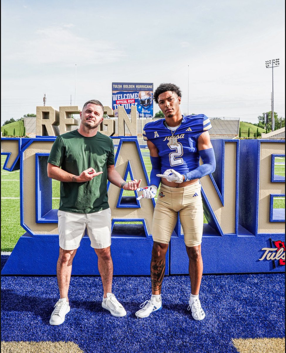 JoshuaRushing15's tweet image. Had a great time this past weekend in Tulsa on my official visit @Switz @CoachTreLamb9
@seancooper_C4 @1WayWalt @pooschke @C4SportOklahoma @TulsaFootball
