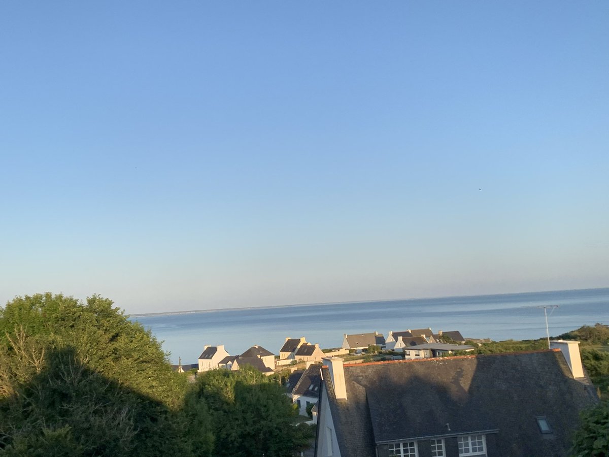 RemiTafani's tweet photo. Allez bonne soirée 
@regionbretagne https://t.co/86ff4XSJKq