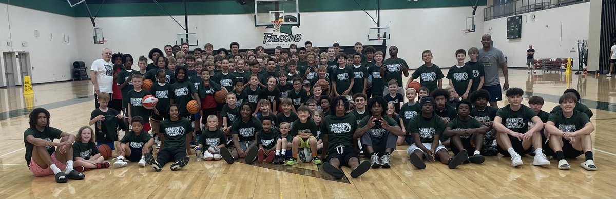 StaleyCagers's tweet image. Year 10 of Staley camps under my staff. I’m so proud of these #StaleyStrong Future Falcons. This was a great camp. Our players, coaches and campers showed up everyday to have fun and get better!!!