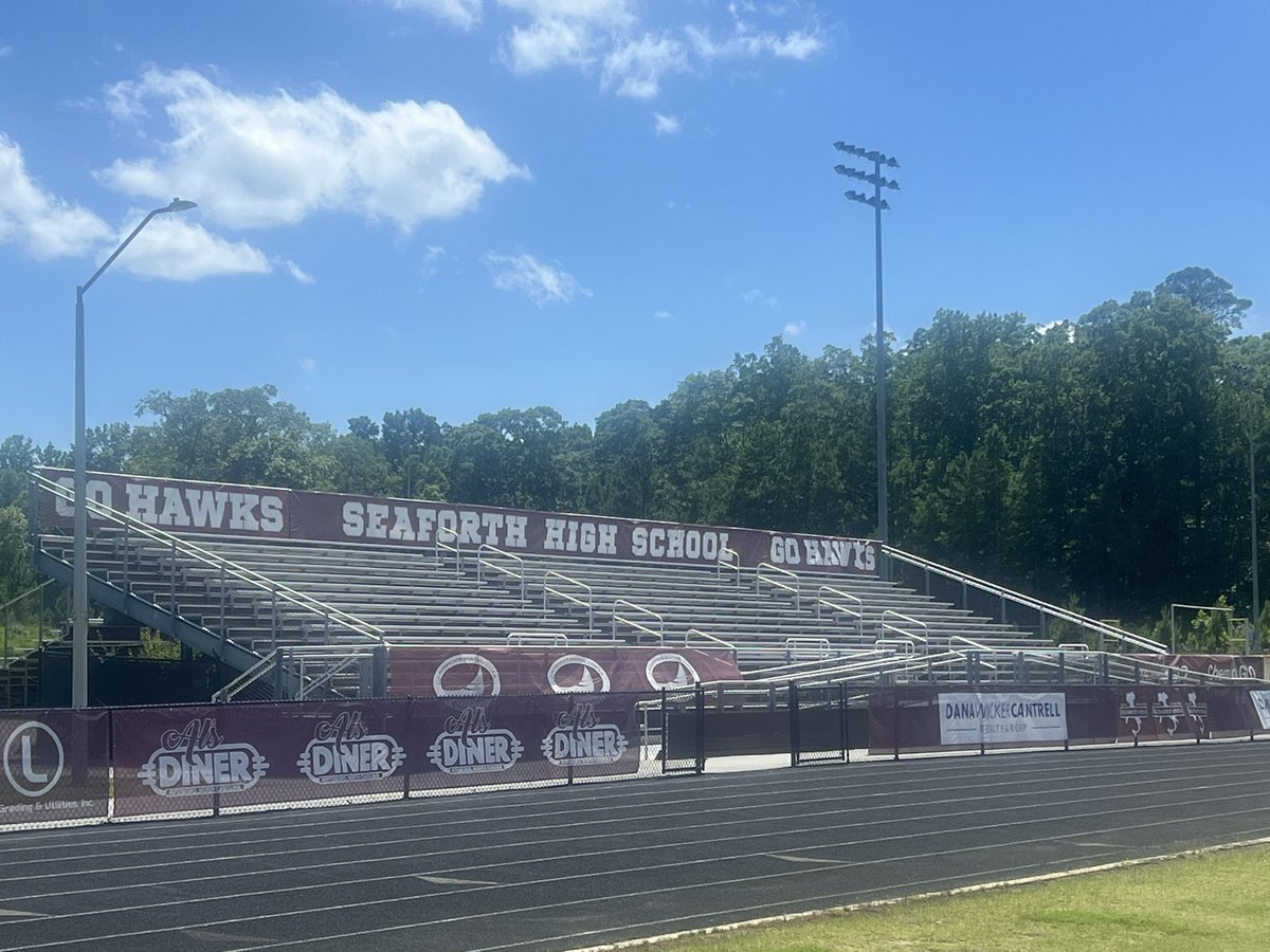 ChrisHughesCP's tweet photo. Just sapped some great photos of a stadium that’s been missing from the @CarolinaPreps1 #CPStadiumProject. For a new school, @SeaforthHawks has some great facilities.
Gallery coming soon! https://t.co/7zHVrOJar4