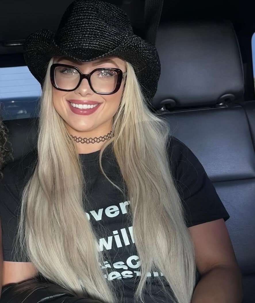 a clear way to my heart is posting me. pretty simple.