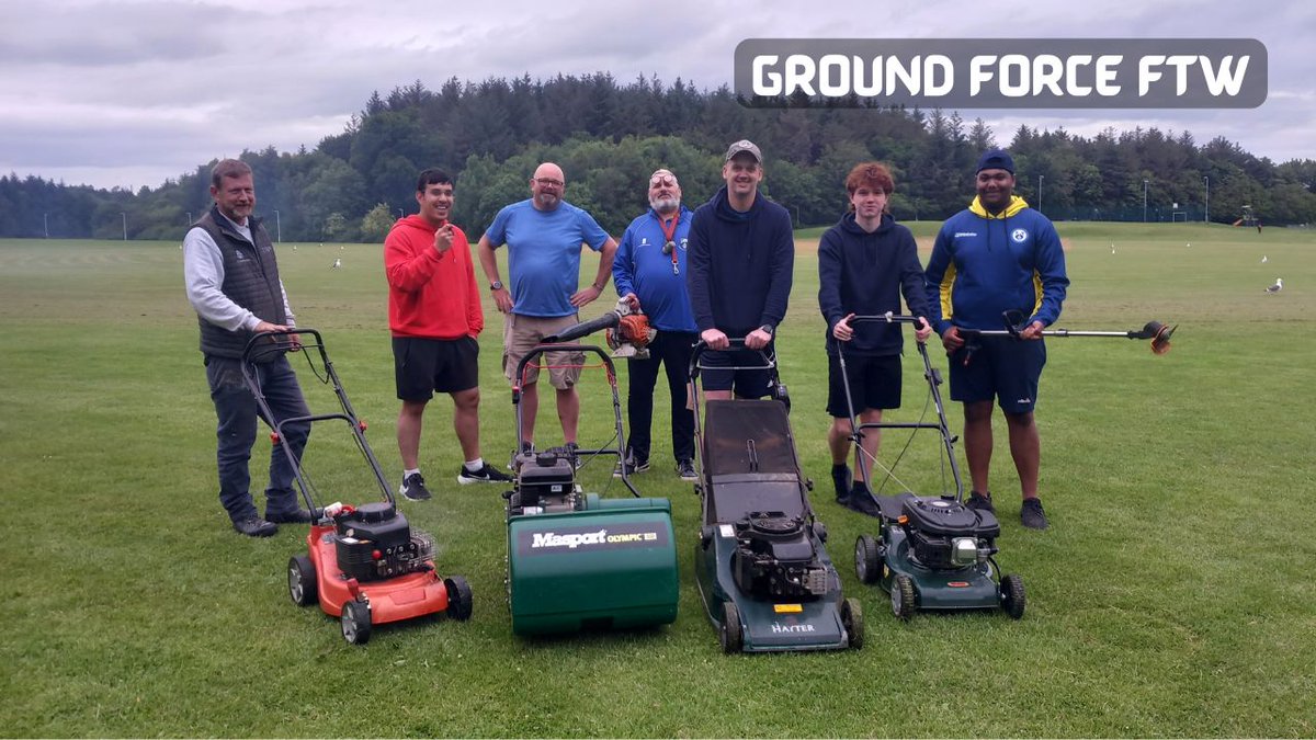 A big thanks to our Ground Force team (who needs Alan or Charlie) who cracked through lots of work tonight...

Pitch cut and rolled, square with sexy stripes, outfield cut, surrounding grass cut, tree lines trimmed, nets repaired and a great feeling of achievement.

Thanks all!