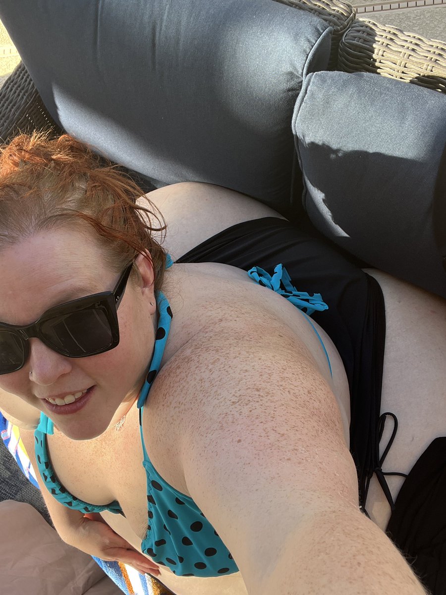 Making waves and you’re missing it. onlyfans.com/sadie_special