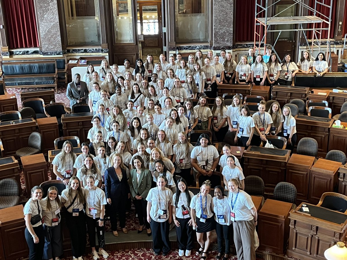 AmbKawar's tweet image. Visited the Iowa State Capitol today—the only state capitol in the US with five golden domes. Met with @AmyBeth1975, President of the Iowa Senate, with whom I had the pleasure of touring the Capitol. Also had the honor to meet with the American Legion Auxiliary Iowa Girls State,…