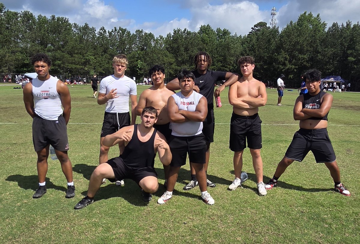 Elite OL/DL Camp tweet media