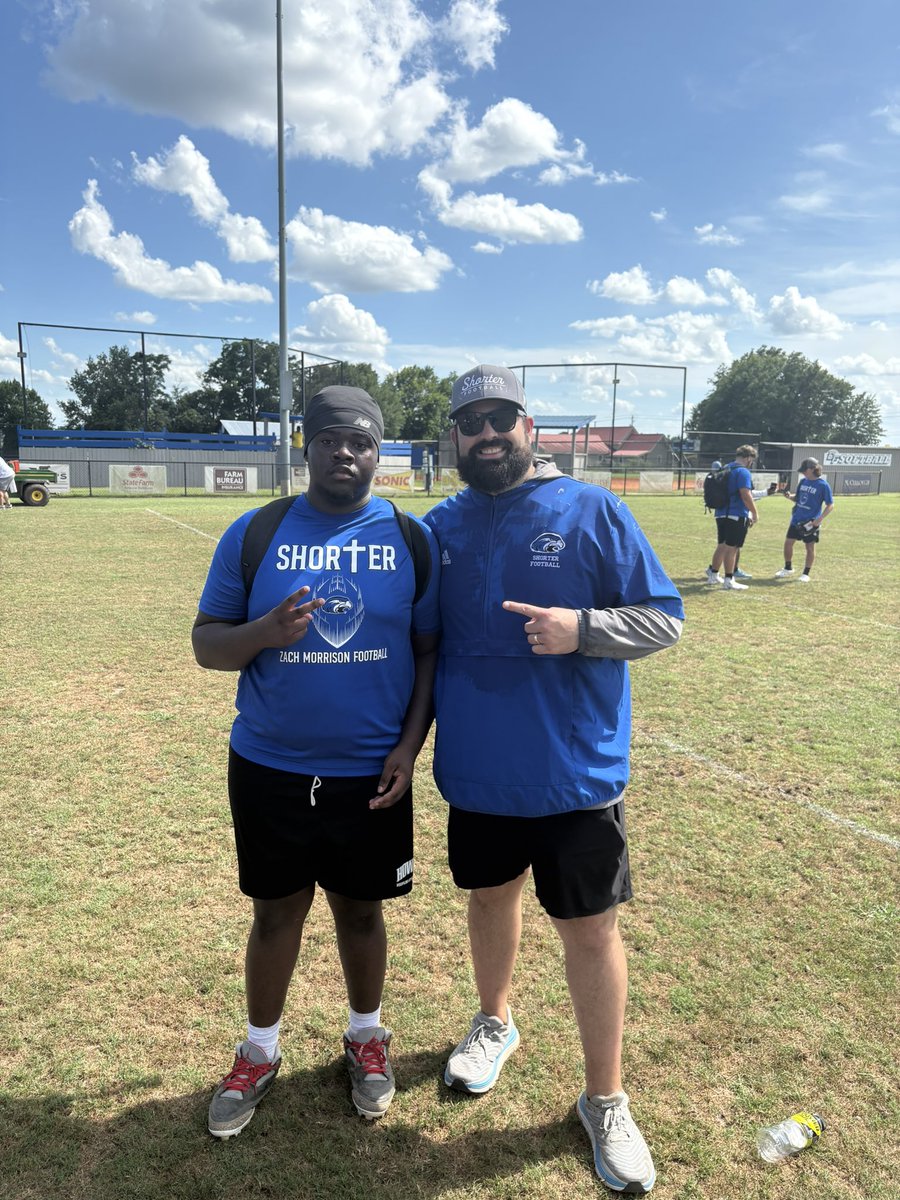 Christian M Dubose (@christdubose27) on Twitter photo Had a great day at shorter university camp today . <a href="/CoachPorterJP3/">Trey Porter</a> <a href="/HHSHuskiesFB/">Howard High School Huskies Football</a> <a href="/CoachSmart478/">Mo Smart</a> <a href="/Shorter_FB/">Shorter Hawks Football</a> <a href="/KJOTISSR/">Keith Otis</a> <a href="/CoachMO_MU/">Shannon Morrison</a> Had a great day at shorter university camp today . <a href="/CoachPorterJP3/">Trey Porter</a> <a href="/HHSHuskiesFB/">Howard High School Huskies Football</a> <a href="/CoachSmart478/">Mo Smart</a> <a href="/Shorter_FB/">Shorter Hawks Football</a> <a href="/KJOTISSR/">Keith Otis</a> <a href="/CoachMO_MU/">Shannon Morrison</a>