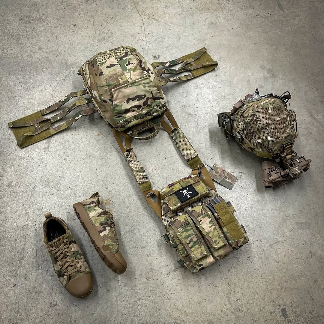 The Crye Precision JPC 2.0 Maritime Swimmer Cut and Zip-On Panel