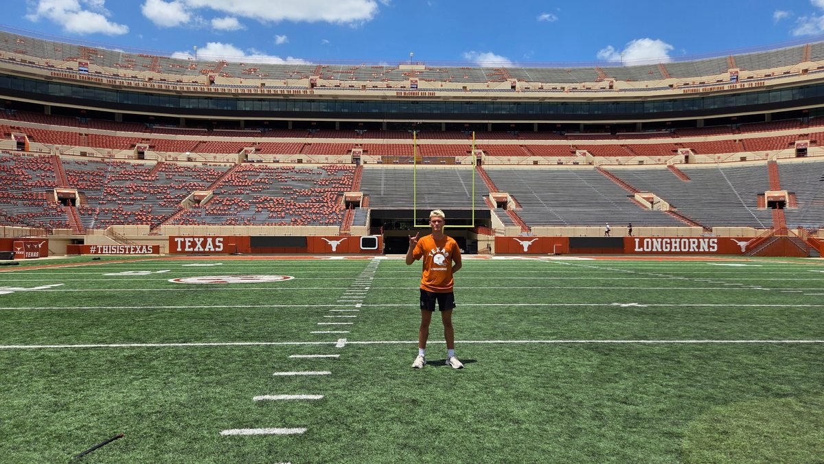 Christopher Aikman 2026 4.5 βοΈ (@christophe54016) on Twitter photo Had a great time at UT, loved the mentality that the staff and coaches brought to the camp. It was a great environment and a good time. <a href="/KICKNATION/">KICKNATION</a> Had a great time at UT, loved the mentality that the staff and coaches brought to the camp. It was a great environment and a good time. <a href="/KICKNATION/">KICKNATION</a>