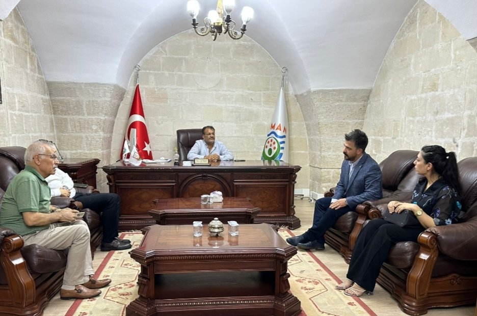 <a href="/sanliurfabld/">Şanlıurfa Büyükşehir 🇹🇷</a> Çevre Koruma ve Kontrol Dairesi Bşk. olarak 
Uzman Psikolog Şükrü ÖTKÜN ve
Uzman Psikolog Fatma Ece ATEŞ ile #LimanAyikYaşamDernegi ni ziyaret ettik. Nazik ev sahipliği dolayısıyla Sn. Ömer BAYRAM ve deneyimli ekibine teşekkür eder çalışmalarında başarılar dileriz