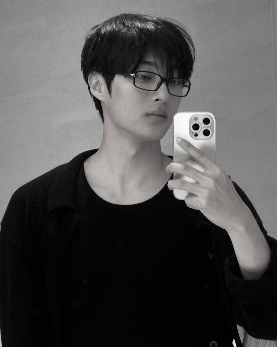 출근을 해봅ㅅㅂ다