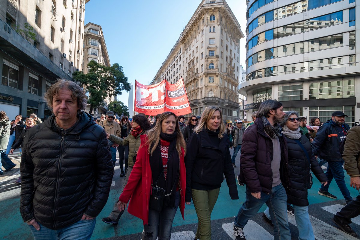 JavierGabino's tweet image. Troskos en la Plaza
